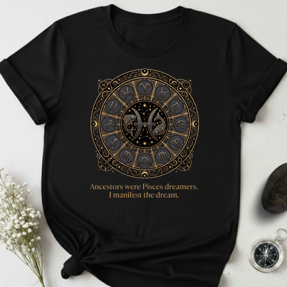 Pisces Manifesting The Dreams T-Shirt