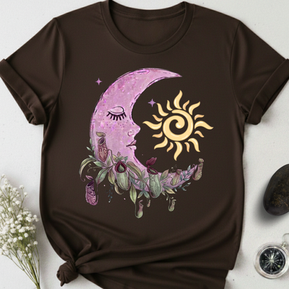 Dreaming Botanical Moon T-Shirt