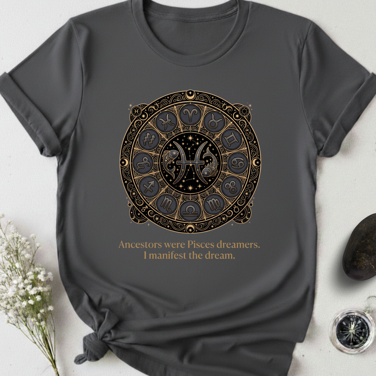 Pisces Manifesting The Dreams T-Shirt