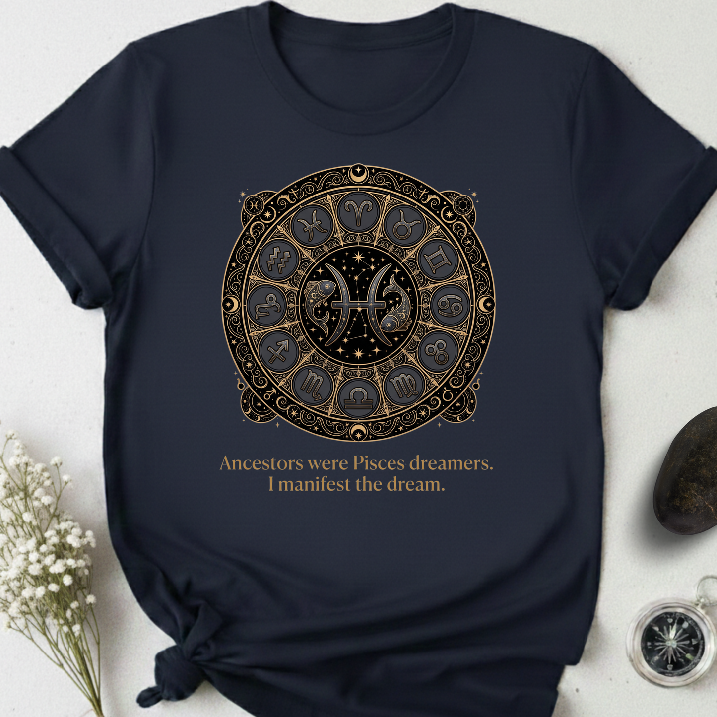 Pisces Manifesting The Dreams T-Shirt